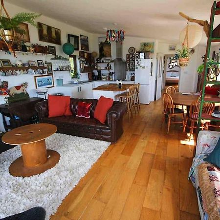 Spacious Cabin On Isolated Farm With Sea View Bude Eksteriør bilde