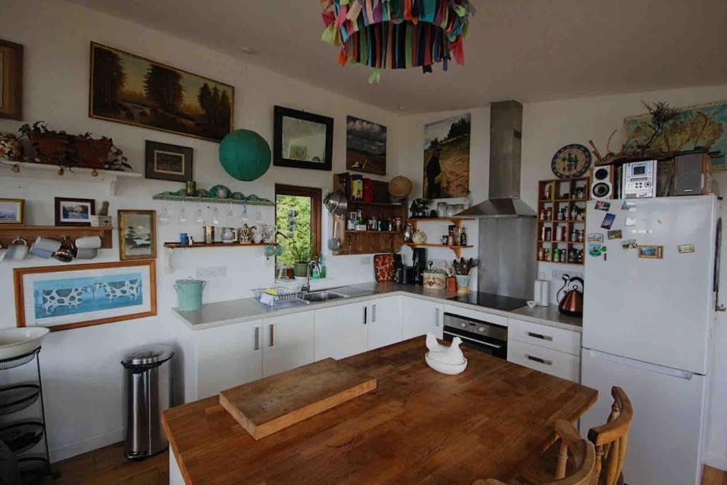 Spacious Cabin On Isolated Farm With Sea View Bude Eksteriør bilde