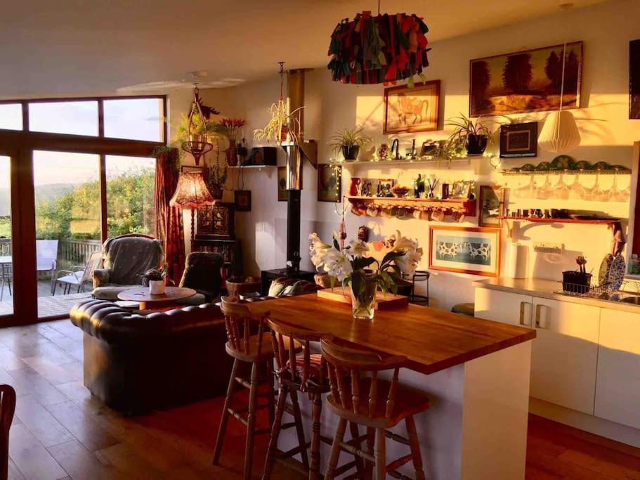 Spacious Cabin On Isolated Farm With Sea View Bude Eksteriør bilde